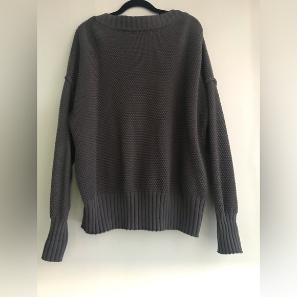 Free People Beach Hailee Cardi• dark grey• medium - Picture 14 of 16